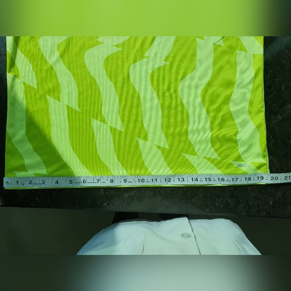 Puma jersey tee shirt. Size M. Used FIX RATE NO BARGAINS!!!! - Picture 6 of 6